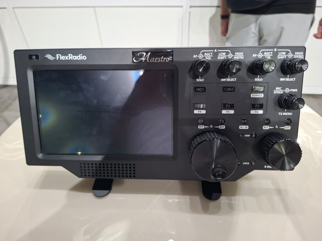 5-1024x768 Tamad Üyeleri Tokyo Ham Radio Fair 2025 e katıldı