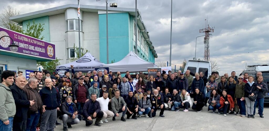 3e759306-dd19-453d-afd8-3a4e44b765b1-1024x502 Geleceğin Amatör Telsizcileriyle KEGM Sınavı’nda Bir Araya Geldik!