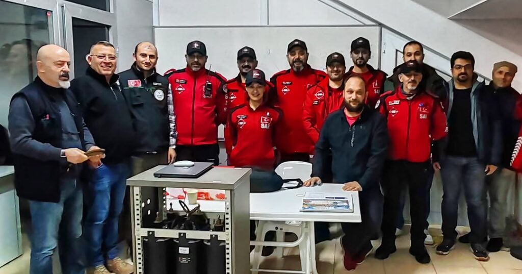 @ym1kaa-R⤓Download-6-1024x537 TAMAD ve SAR Arama ve Kurtarma Derneği El Ele: Afet Haberleşmesinde Güç Birliği!