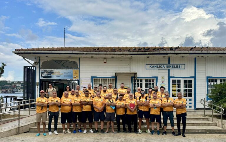 eb21e062-ae47-4ad5-985b-e767d3c53646